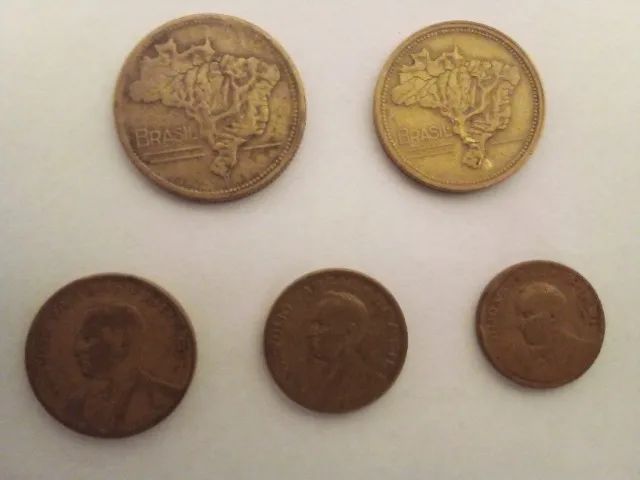 Moedas brasileiras antigas do ano de 1946 - Foto 2