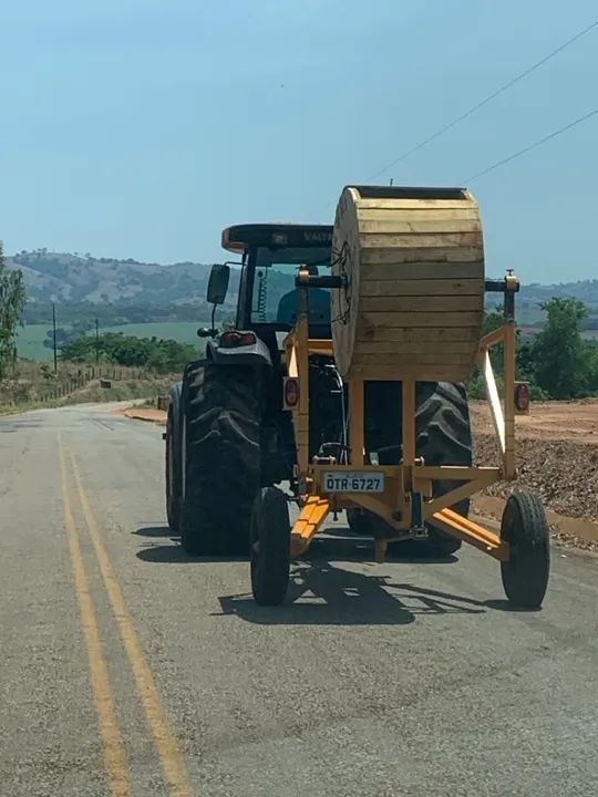 Máquina de enterrar Fibra óptica  - Foto 3