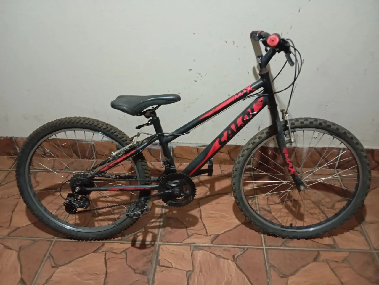 Bicicleta caloi aro 24