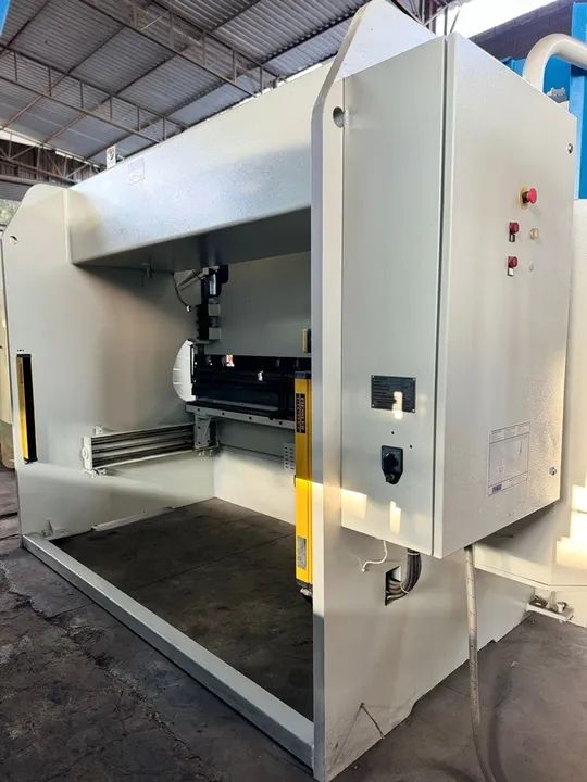 Dobradeira ERMAK CNCHAP 3120 - Foto 6