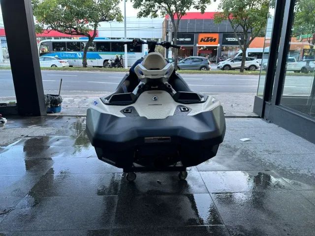 Seadoo Jet Ski  Spark Trixx 3Up - 2025 - Foto 4