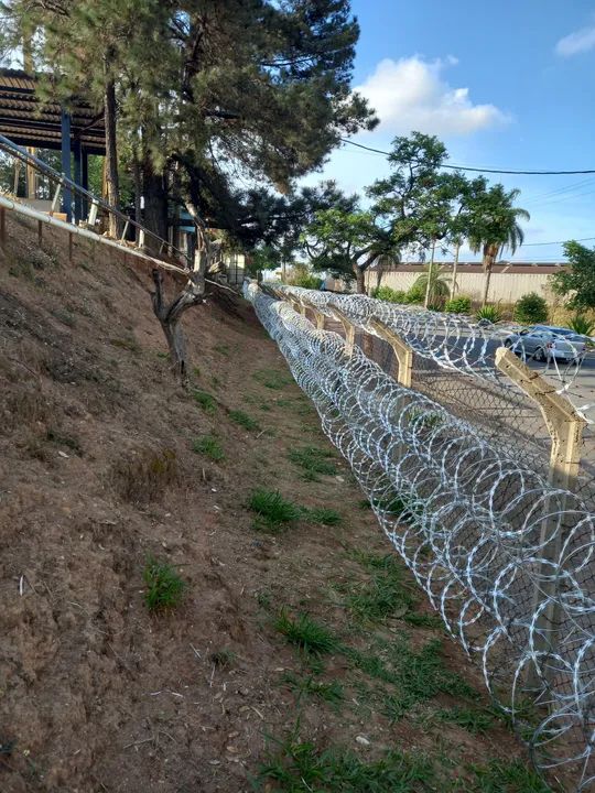 Cerca concertina instalada. 