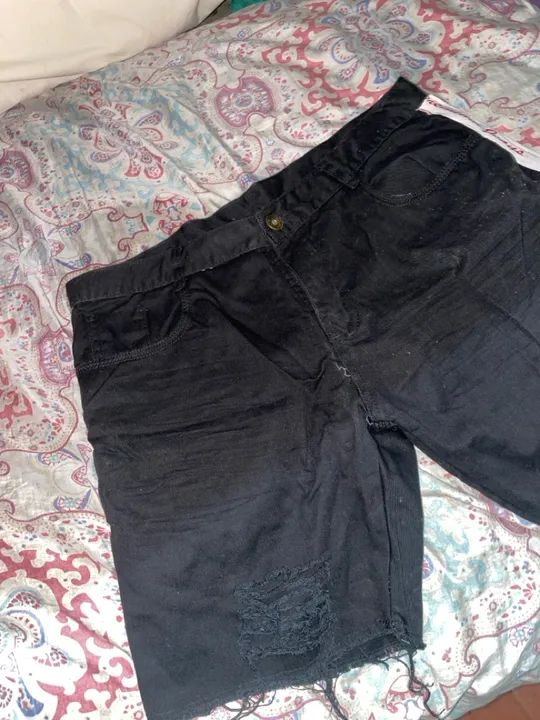 SHORT PRETO TAMANHO 38 - Foto 2