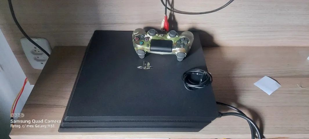 Ps4 Pro aceito troca em pc gamer e vendk por 1900 enteressados chame no wpp *