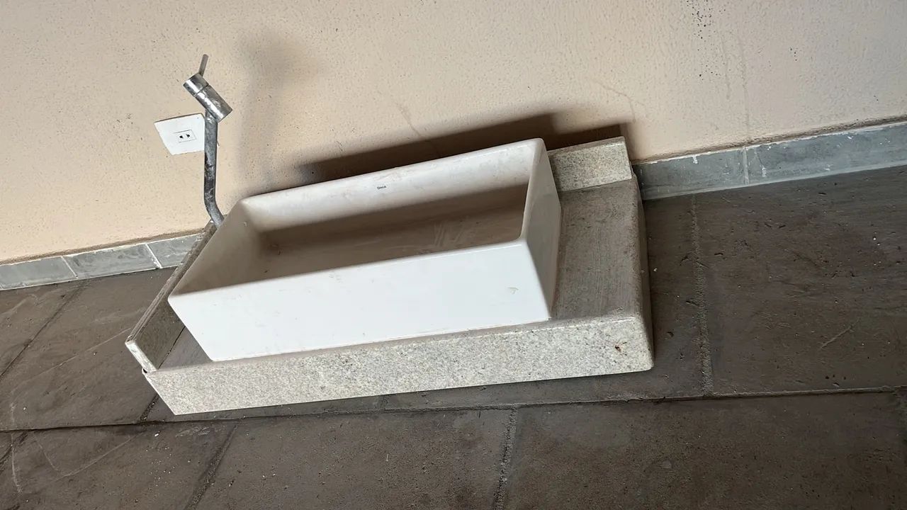 Cuba de Pedra para Banheiro