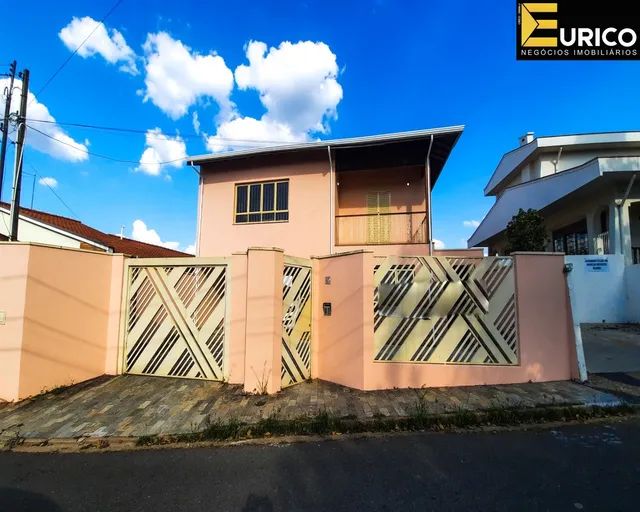 Casa à venda no Castelo em Valinhos/SP