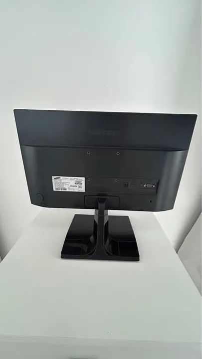 Monitor Samsung S19E310 18.5 polegadas - Foto 2