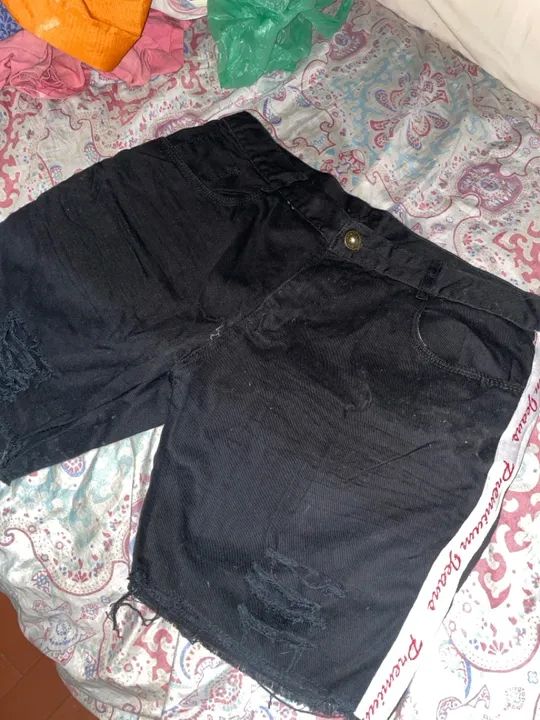 SHORT PRETO TAMANHO 38