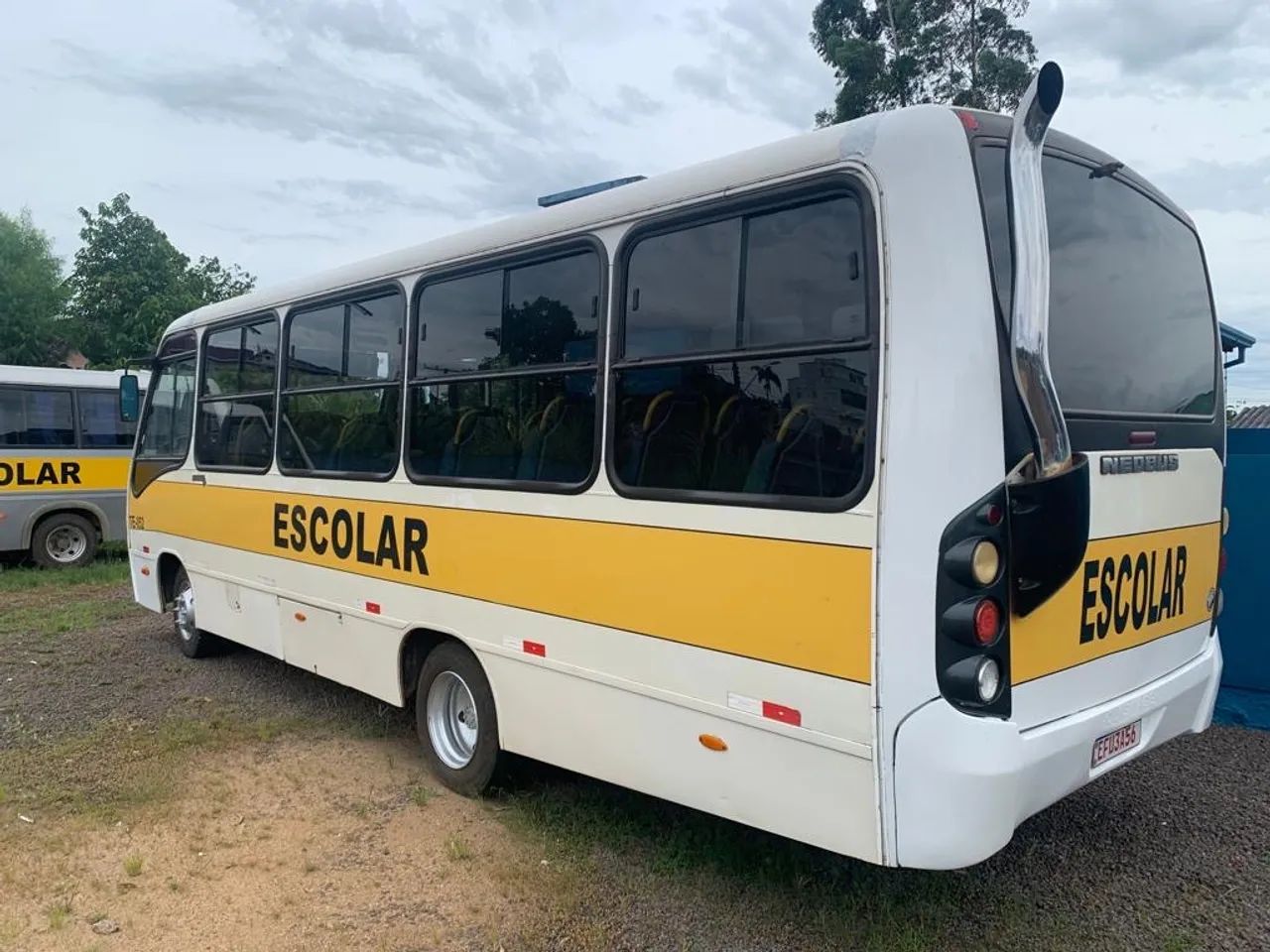 Micro-ônibus Neobus 2010 escolar com 32 lugares Motor 9150 - Foto 2