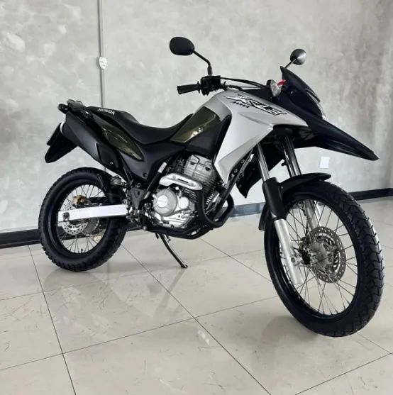 Honda XRE 300 ano 2018 - Foto 2