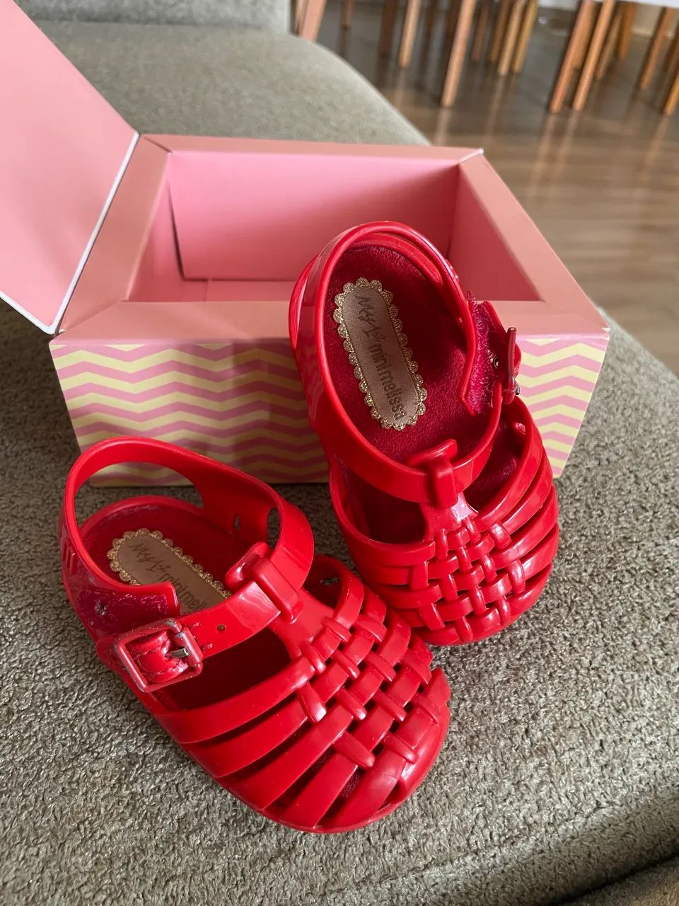 Sandalinha Melissa TAM 15 vermelha Calçados Jardim Jalisco