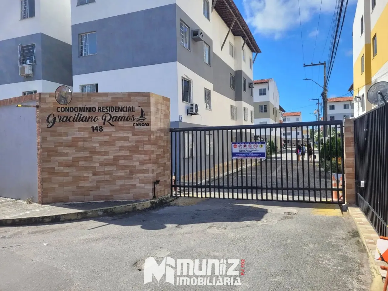 Apartamento Para Alugar com 3 quartos No Condomínio Graciliano Ramos