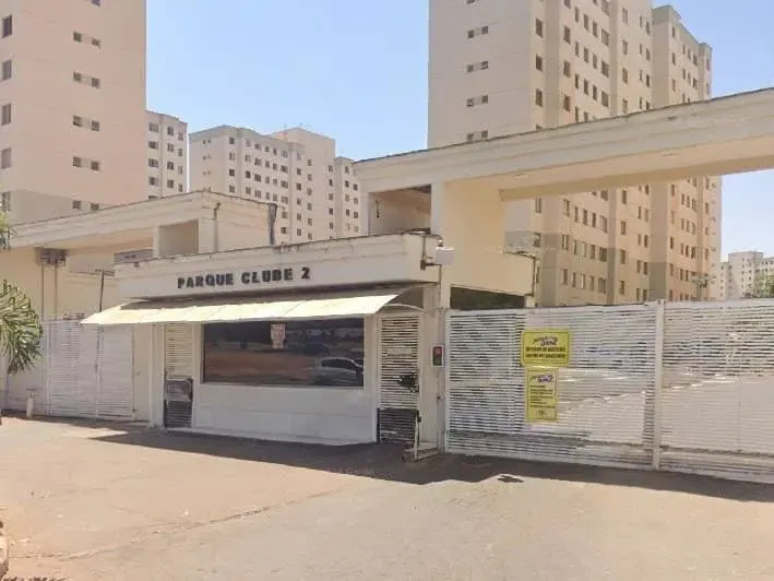 Ótimo apartamento para aluguel no Parque Clube II possui 44 metros quadrados com 2 quartos