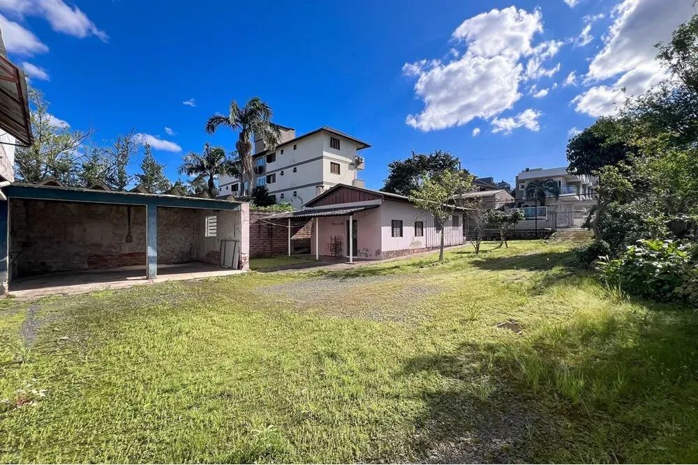 Terreno-Lote Residencial com 2 Dormitorio(s) localizado(a) no bairro Nossa Senhora das Gra - Foto 2