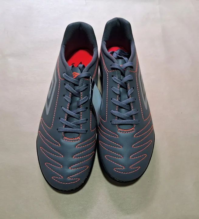 Chuteiras  Society _Umbro Class_ Tam. 40/41/43_[Entrego]
