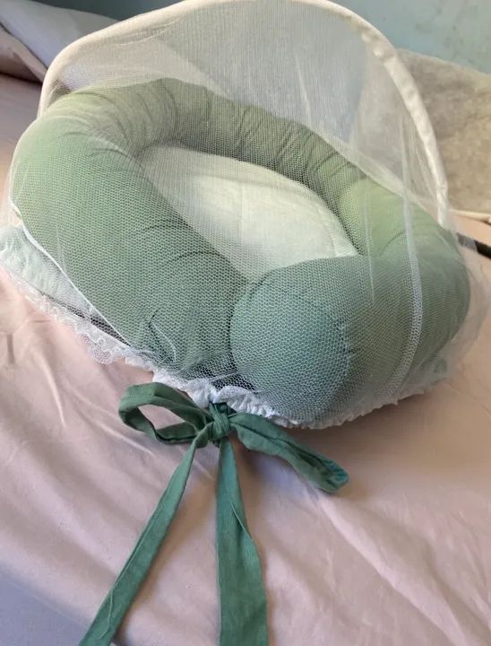 Ninho para Bebê com Mosquiteiro - Semi Novo - Foto 2