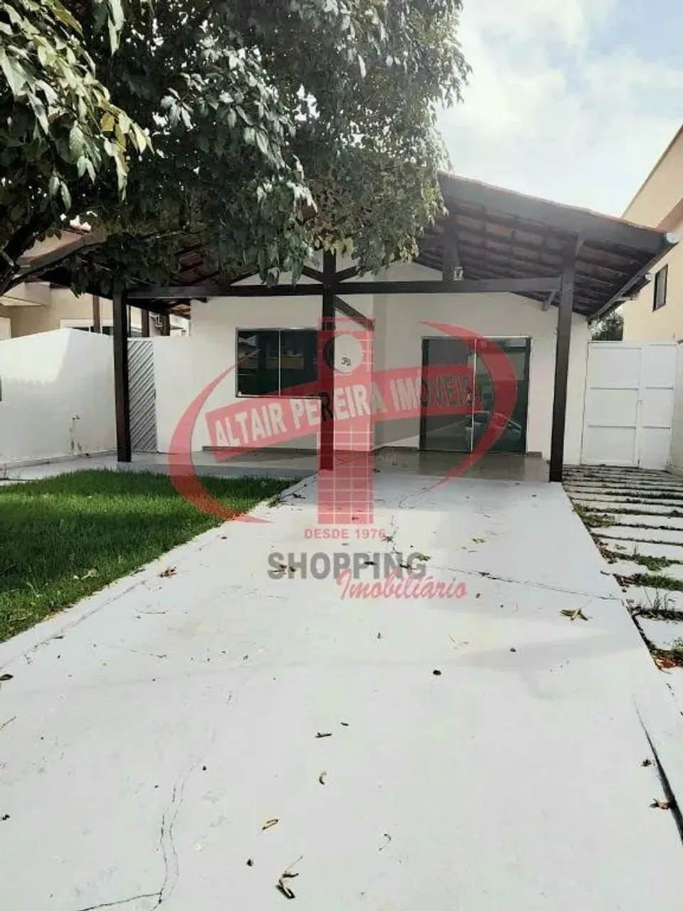 CASA PARA VENDA COM COM 02 (DOIS) DORMITÓRIOS