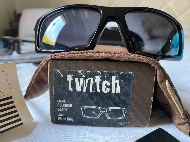 Óculos Oakley Twitch Polsh Blk/Warmy Gray Raridade Completo