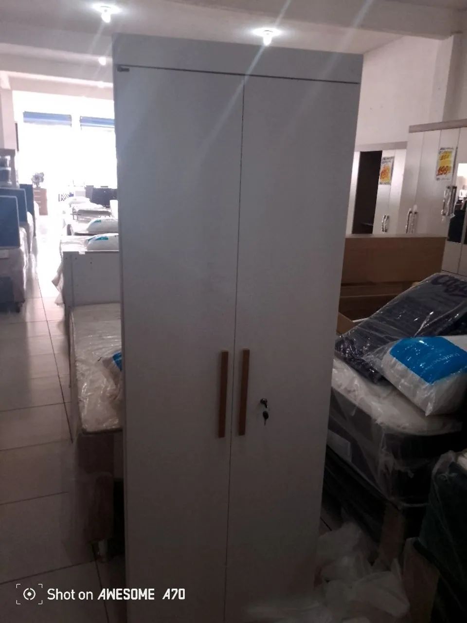 Multiuso branco com chave a pronta entrega 