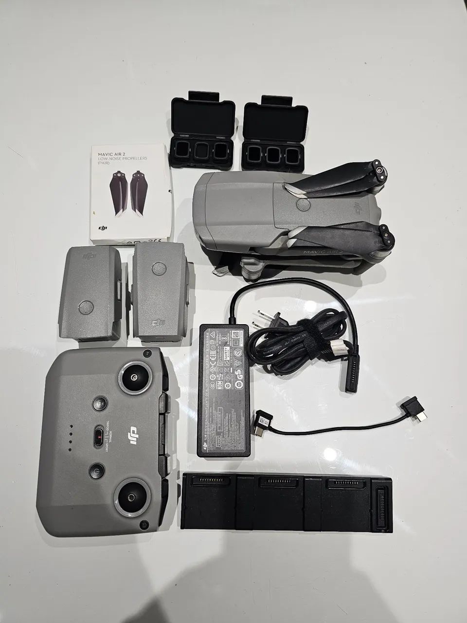 Drone DJI Mavic Air 2 - Completo com caixa 