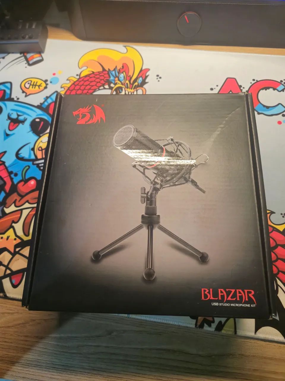 Microfone Gamer Redragon Blazar - Foto 4