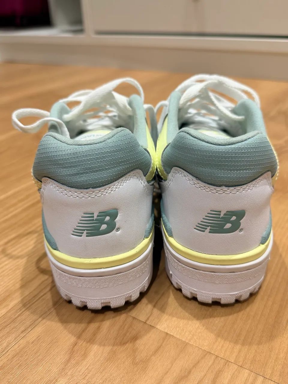 Tênis New Balance 550 Couro Branco  Original Tam. 38 - Foto 2