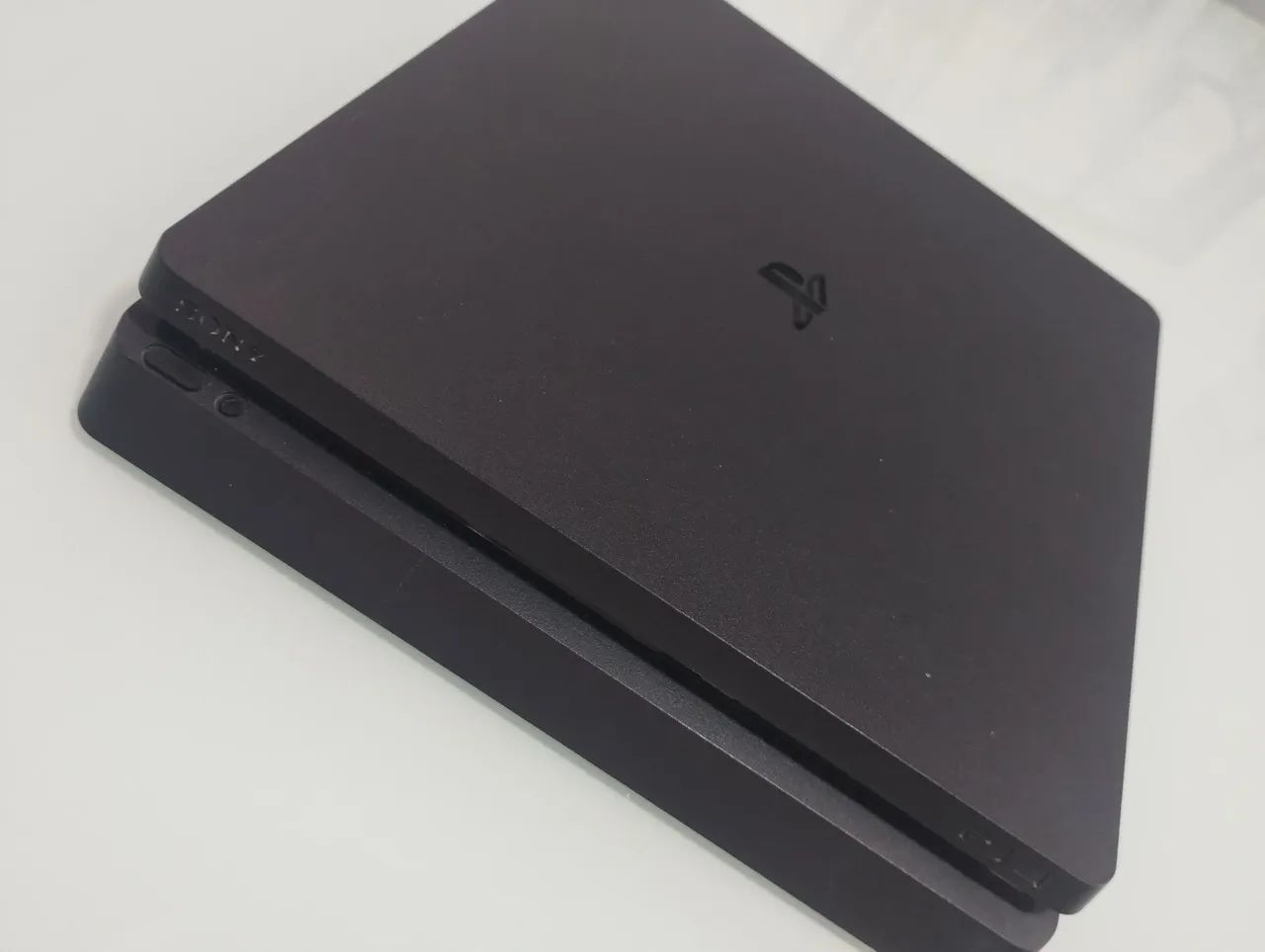 Playstation 4 com 2 Controles - Foto 2