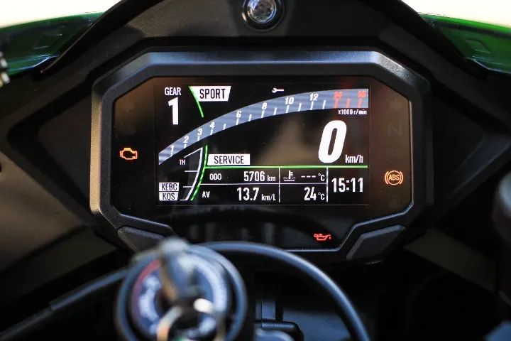 Kawasaki Zx-10/ Zx-10r 1000cc 2023 - 1435556634 | OLX