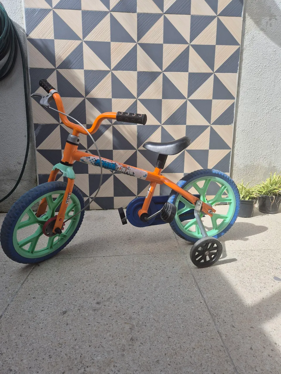 Bicicleta Infantil com Rodinhas