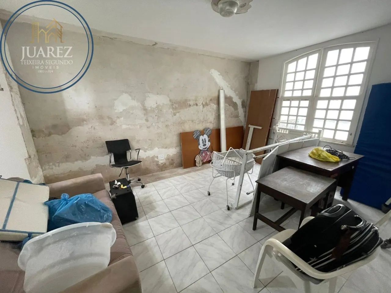 CASA 5/4 COM 2 SUÍTES NO JARDIM APIPEMA, 4 PAVIMENTOS, TERRENO COM 471M2! - Foto 5