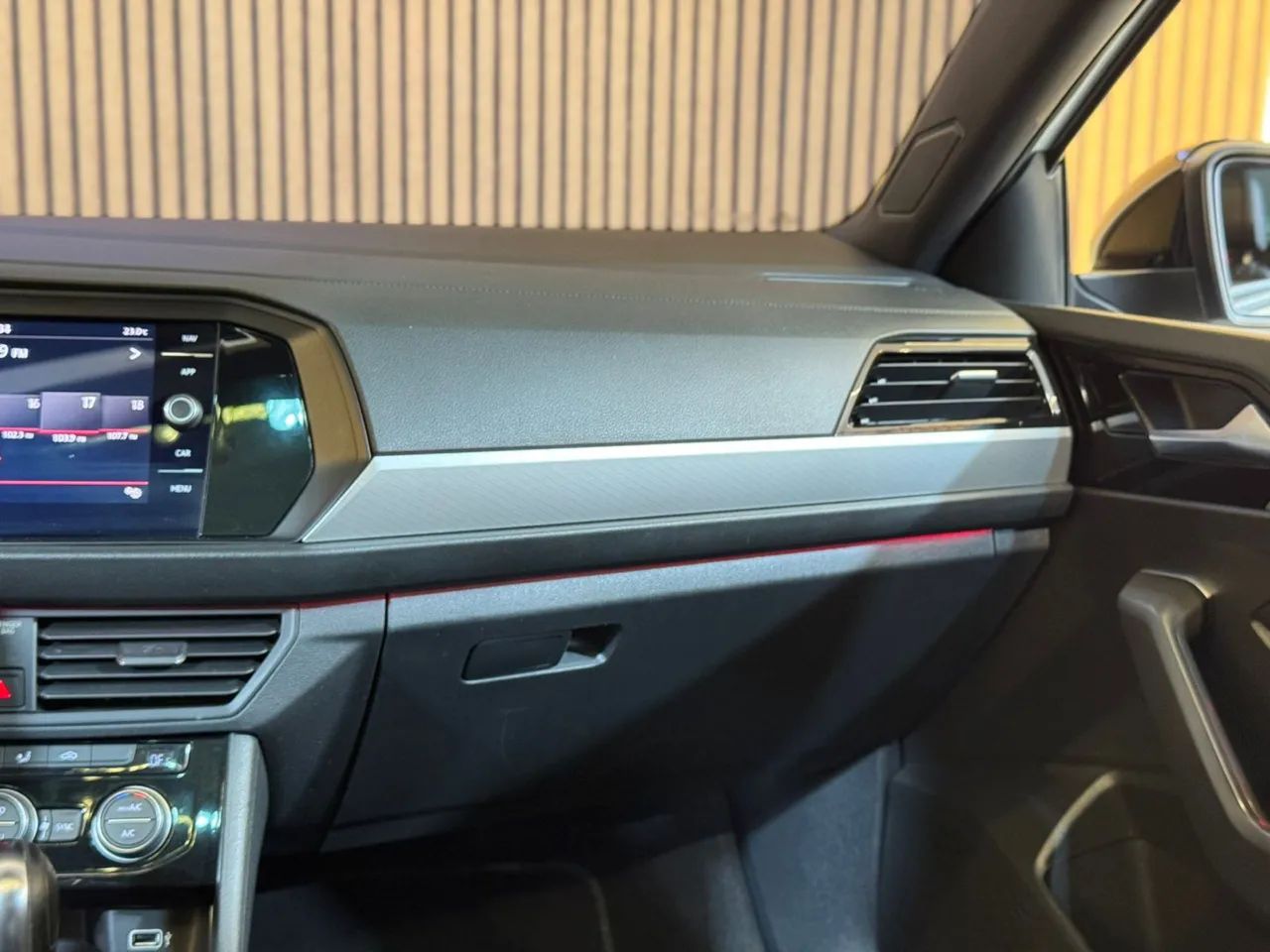 Jetta R-Line Flex Automático 2018 - Foto 13