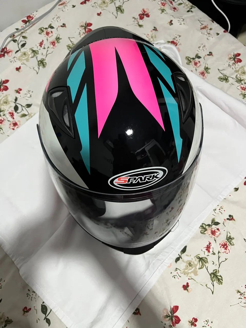 Capacete ebf new spark novo 