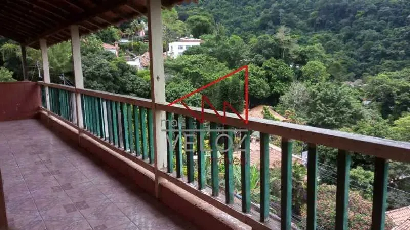 Casa de rua : / Residencial / Cosme Velho
