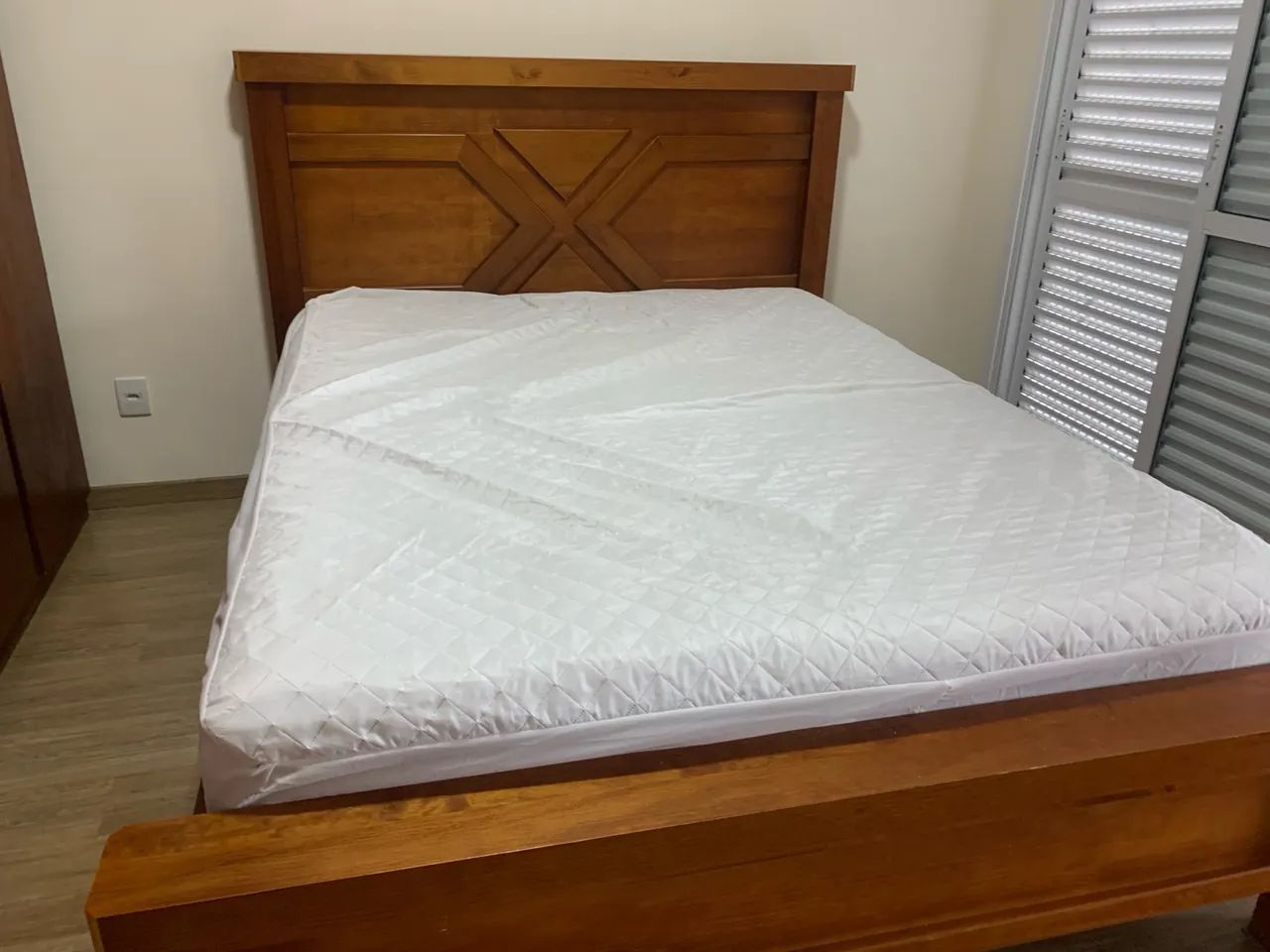 Cama de casal queen madeira  - Foto 3