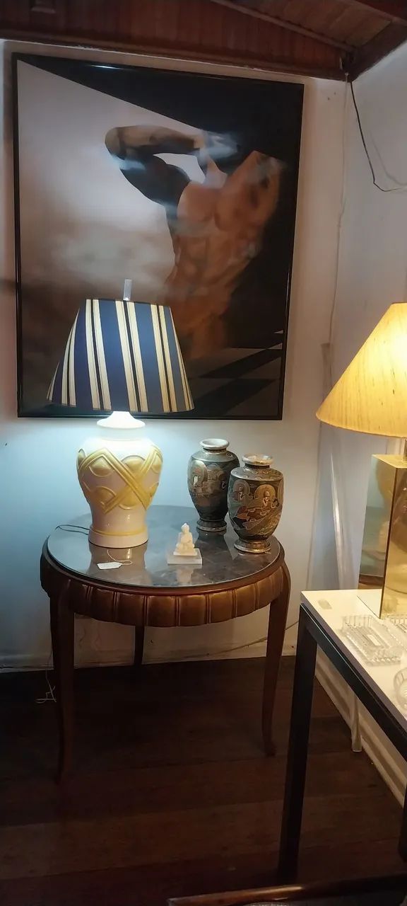  Lindas peças vintage/seculares de ferro, madeira e porcelana importada