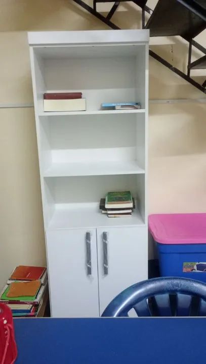 Multiuso no MDF com 2 portas inferiores  - Foto 4
