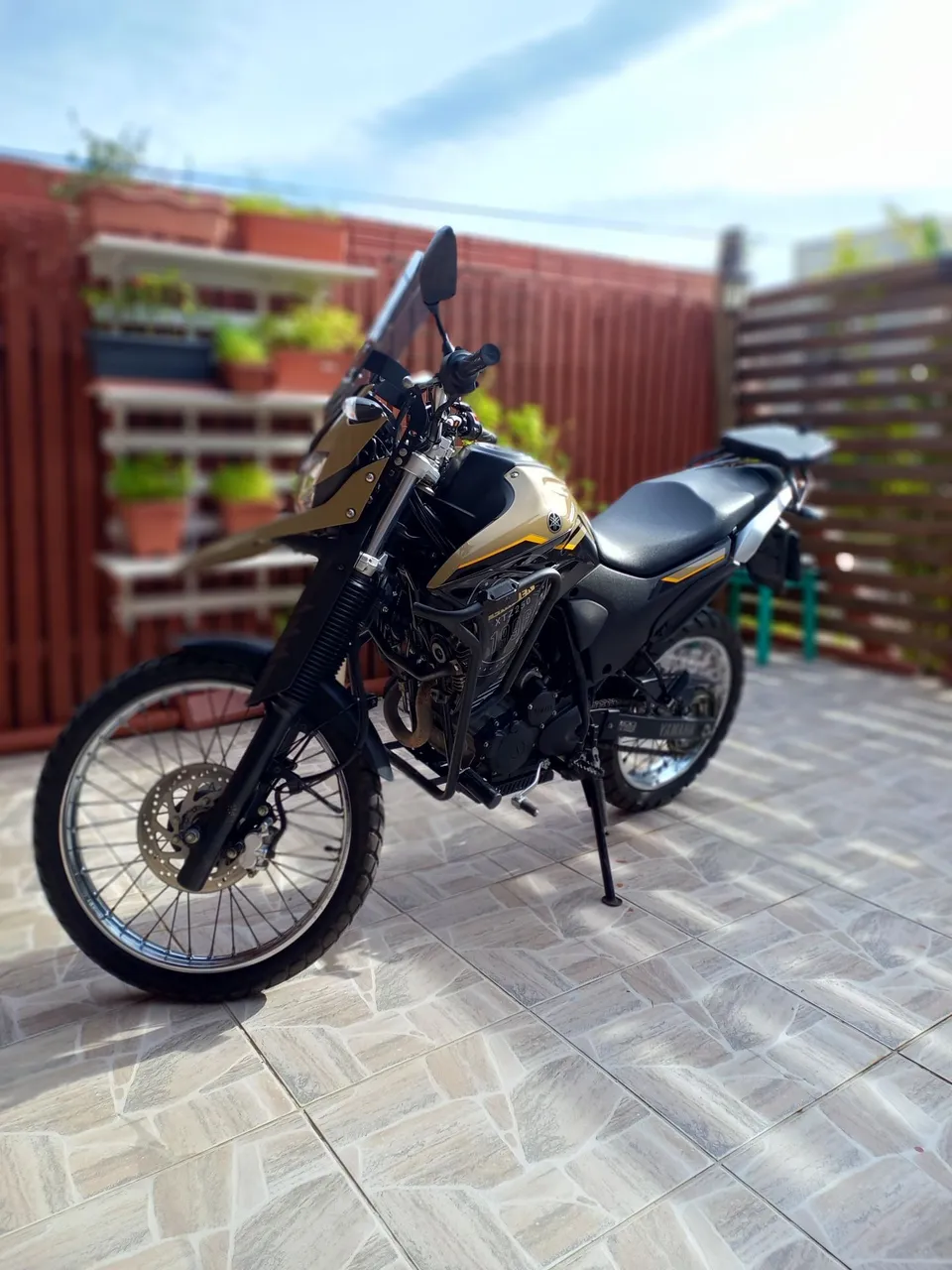 Xtz lander 250 2024- zero
