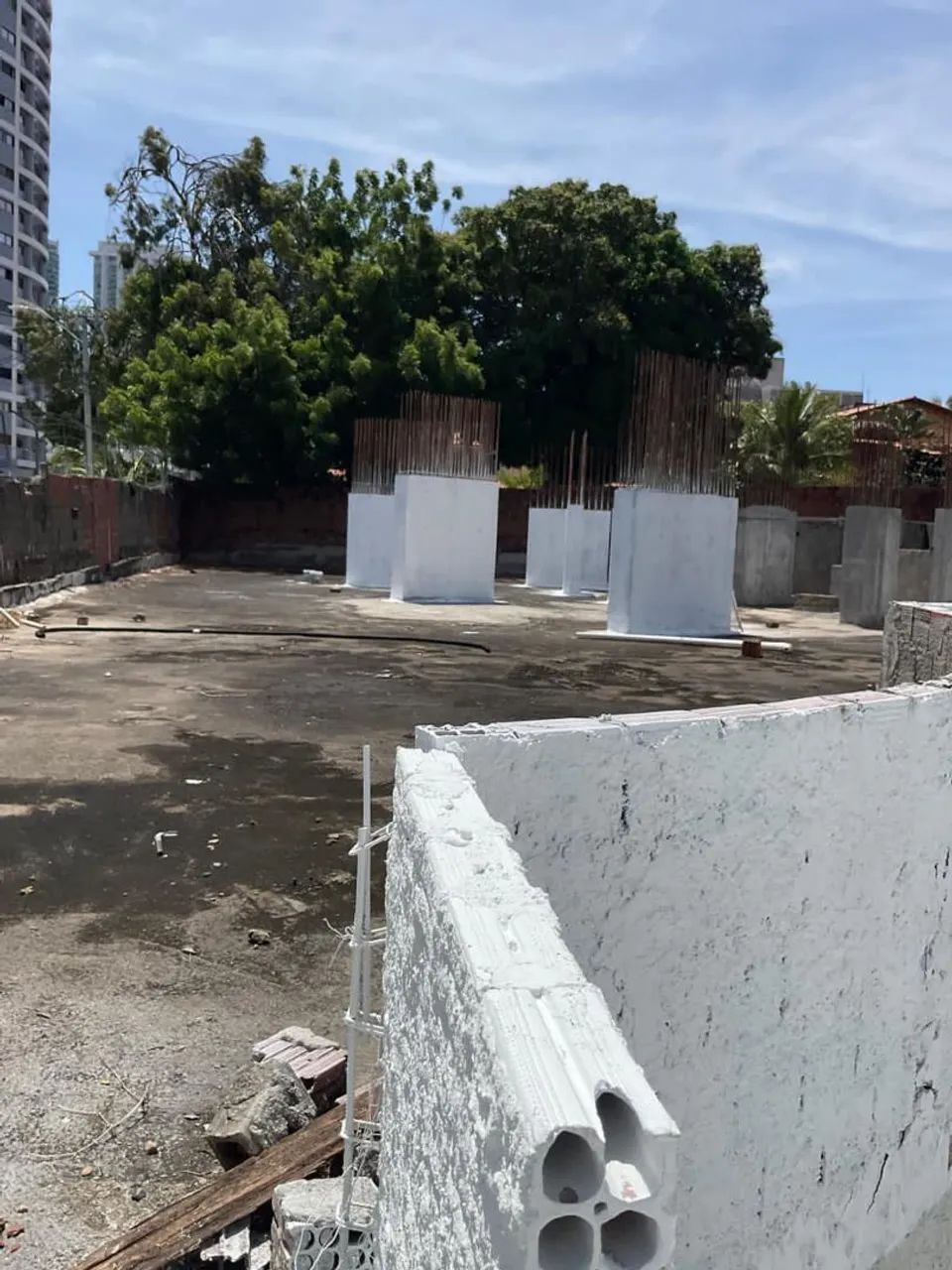 Vendo terreno em ótima localização,  Ponta Negra,  ACEITO SÓ PERMUTA SEM DINHEIRO  - Foto 11