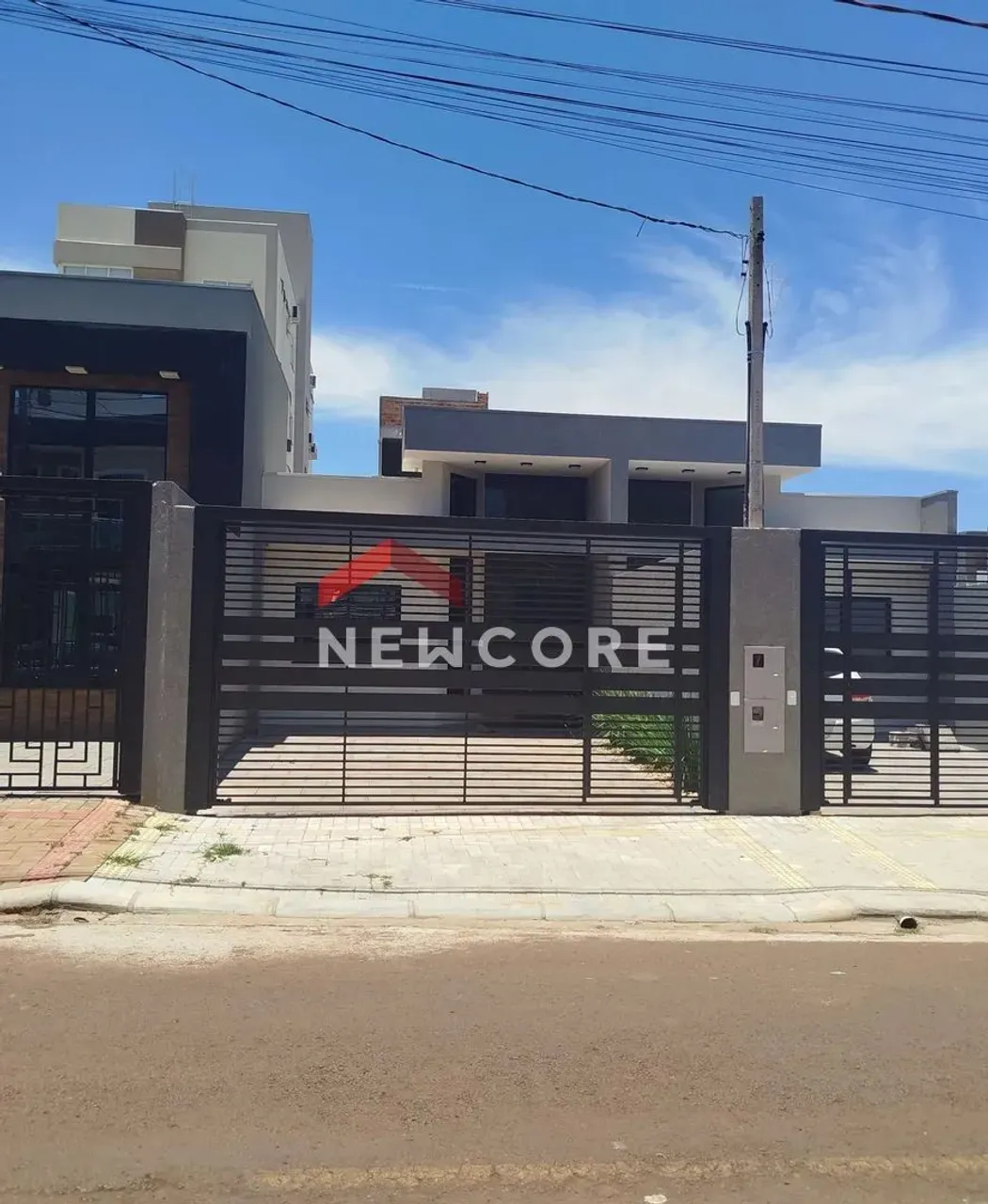 Casa em Rua Carajás - Esmeralda - Cascavel/PR