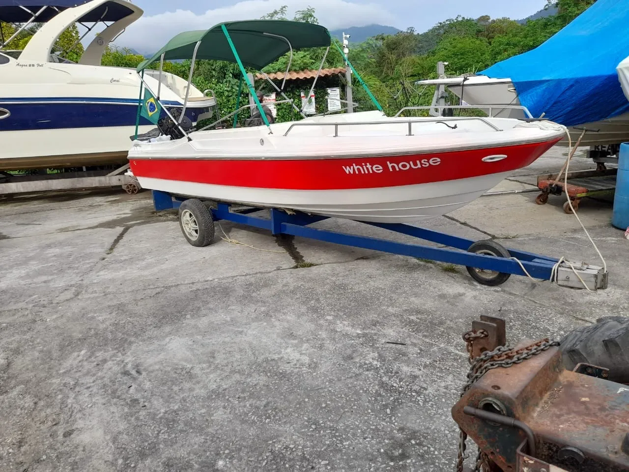 LANCHA COBRA 18 PÉS
