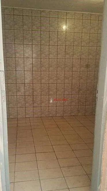 Sobrado com 3 dormitórios à venda, 234 m² por R$ 330.000,00 - Jardim São Domingos - Guarul - Foto 3