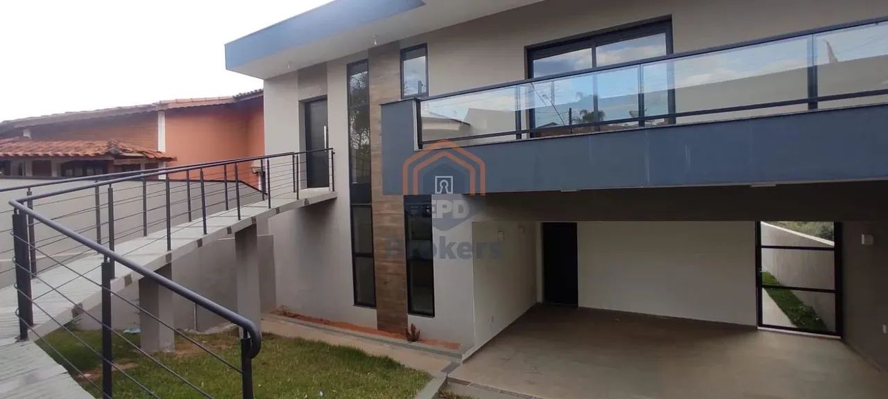 Casa Sobrado em Esplanada do Carmo - Jarinu, SP