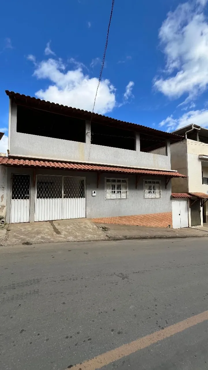 Alugo casa em Iúna