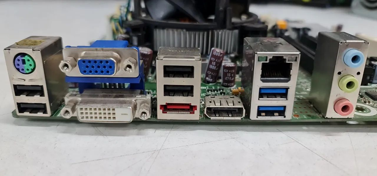 Kit Placa-Mãe  LGA 1155