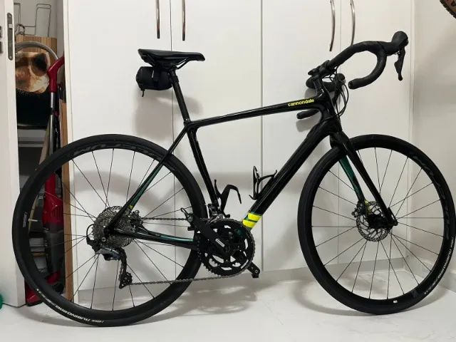 Bike Cannondale Synapse Ultegra Carbono 2x11 Seminova (2020) 100% original, impecável.