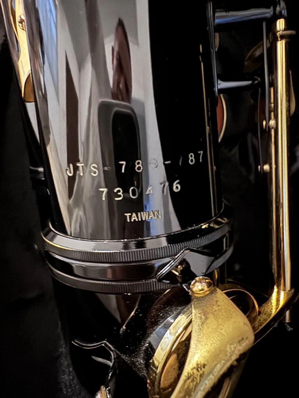 Saxofone tenor Júpiter 789