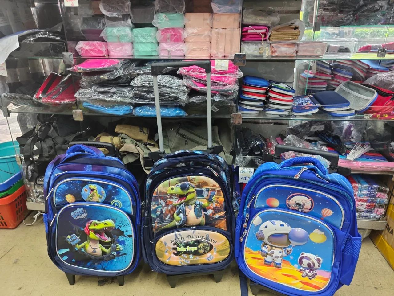 Mochilas Infantis para Meninas e Meninos com Modelos em 3D - Volta as aulas - Foto 2