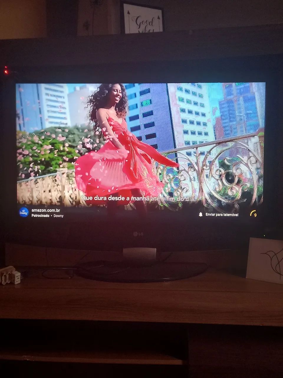 Vendo TV 50 polegadas lg ( e a molia toda) - Foto 2