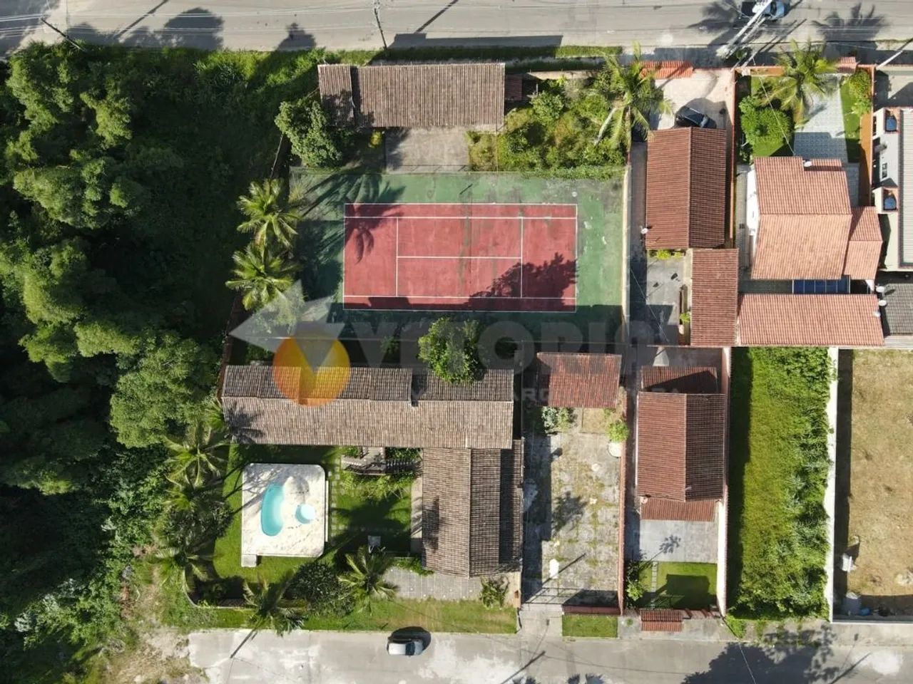 Terreno à venda, 270 m² por R$ 350.000 - Massaguaçu - Caraguatatuba/SP