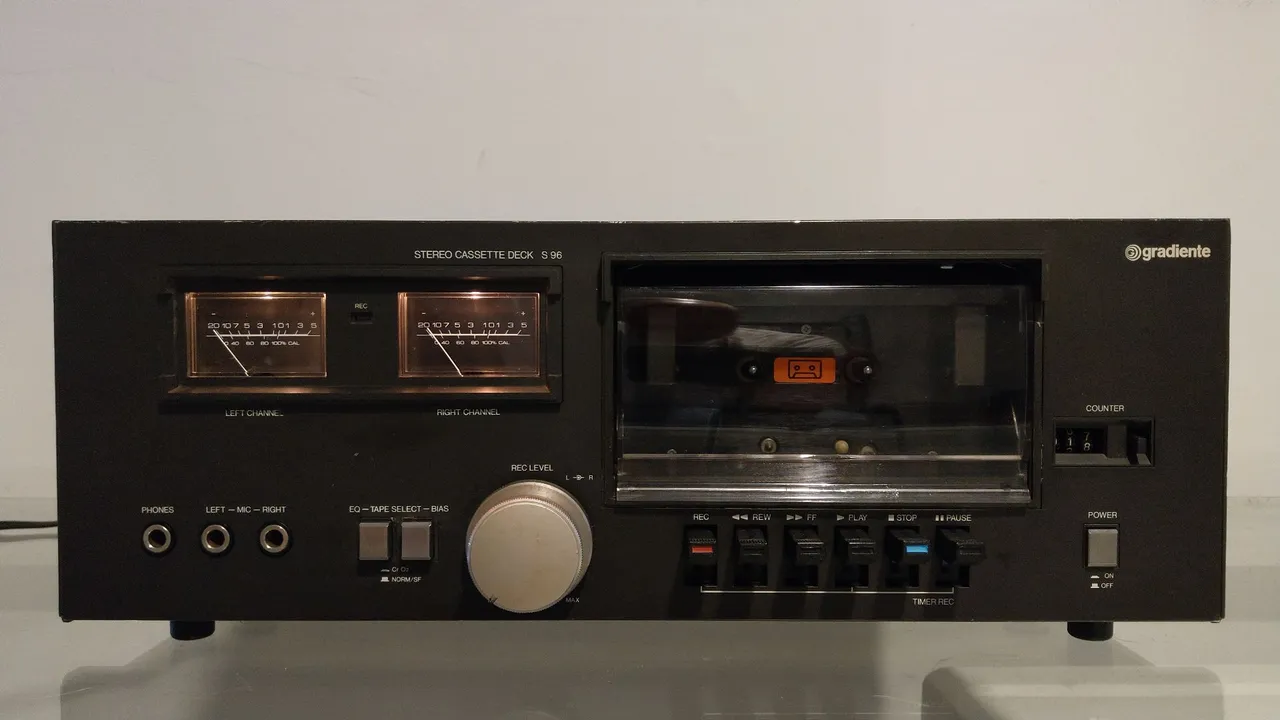 LoGradiente S96 Stereo Cassette Tape Deck (revisado/restaurado)